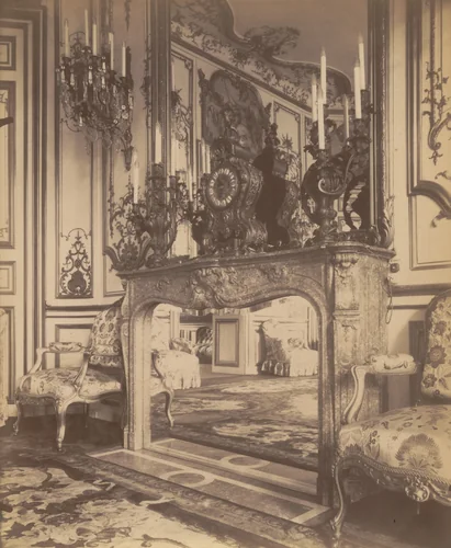 Ambassade d'Autriche, 57 rue de Varenne by Eugène Atget, photograph, 1905