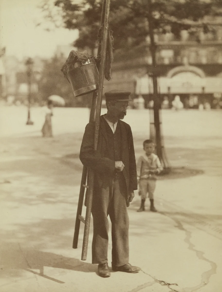 Untitled [window washer] by Eugène Atget, photograph, 1899