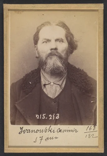 Iv(w)anowski. Casimir. 57 ans, né à Chalon-sur-Saône (Saône & Loire). Mécanicien. Anarchiste. 6/3/94. by Alphonse Bertillon, photograph, 1894