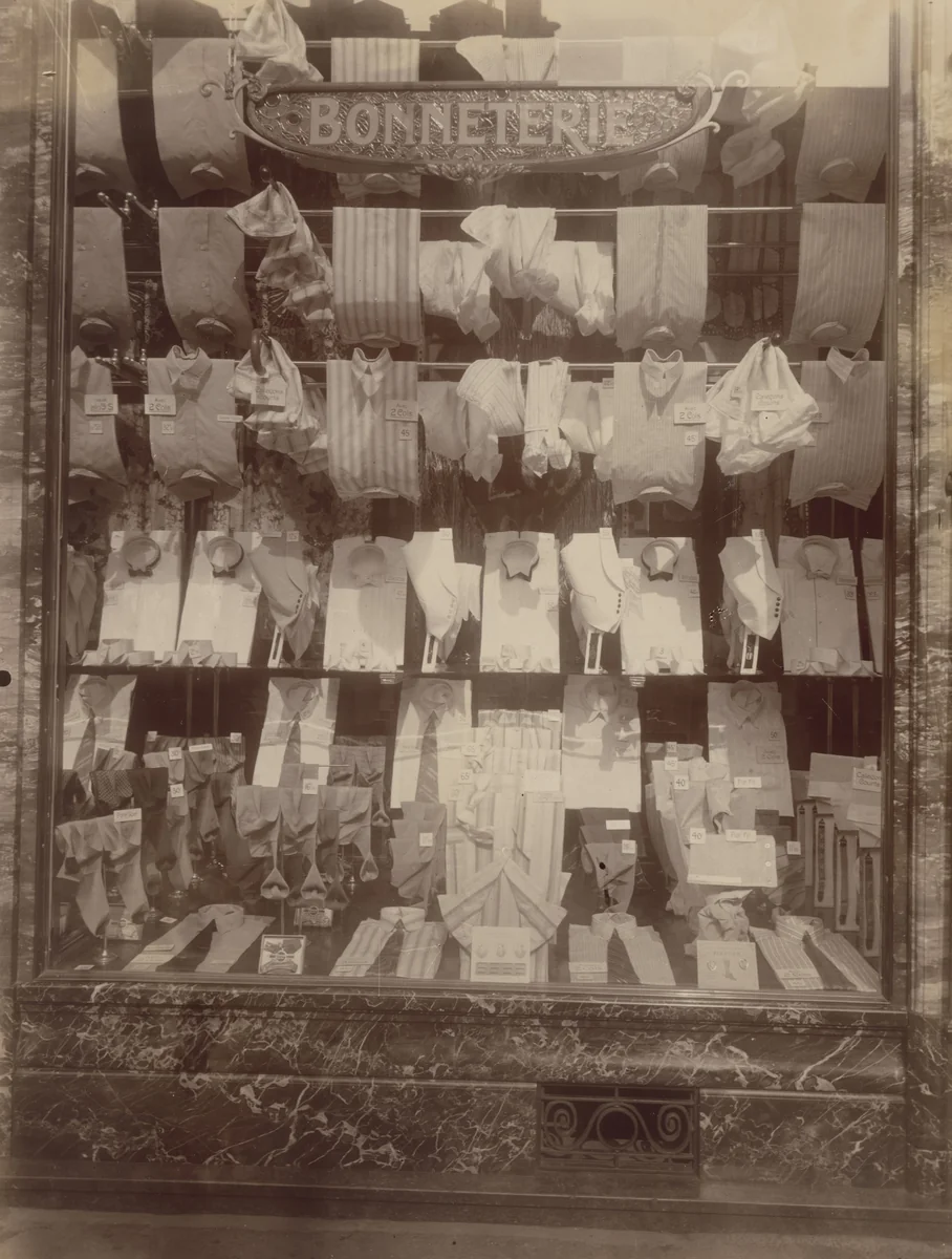 Boulevard de Strasbourg by Eugène Atget, photograph, 1926