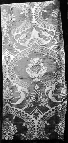 Fragment by Italy, textile, 1401-1600