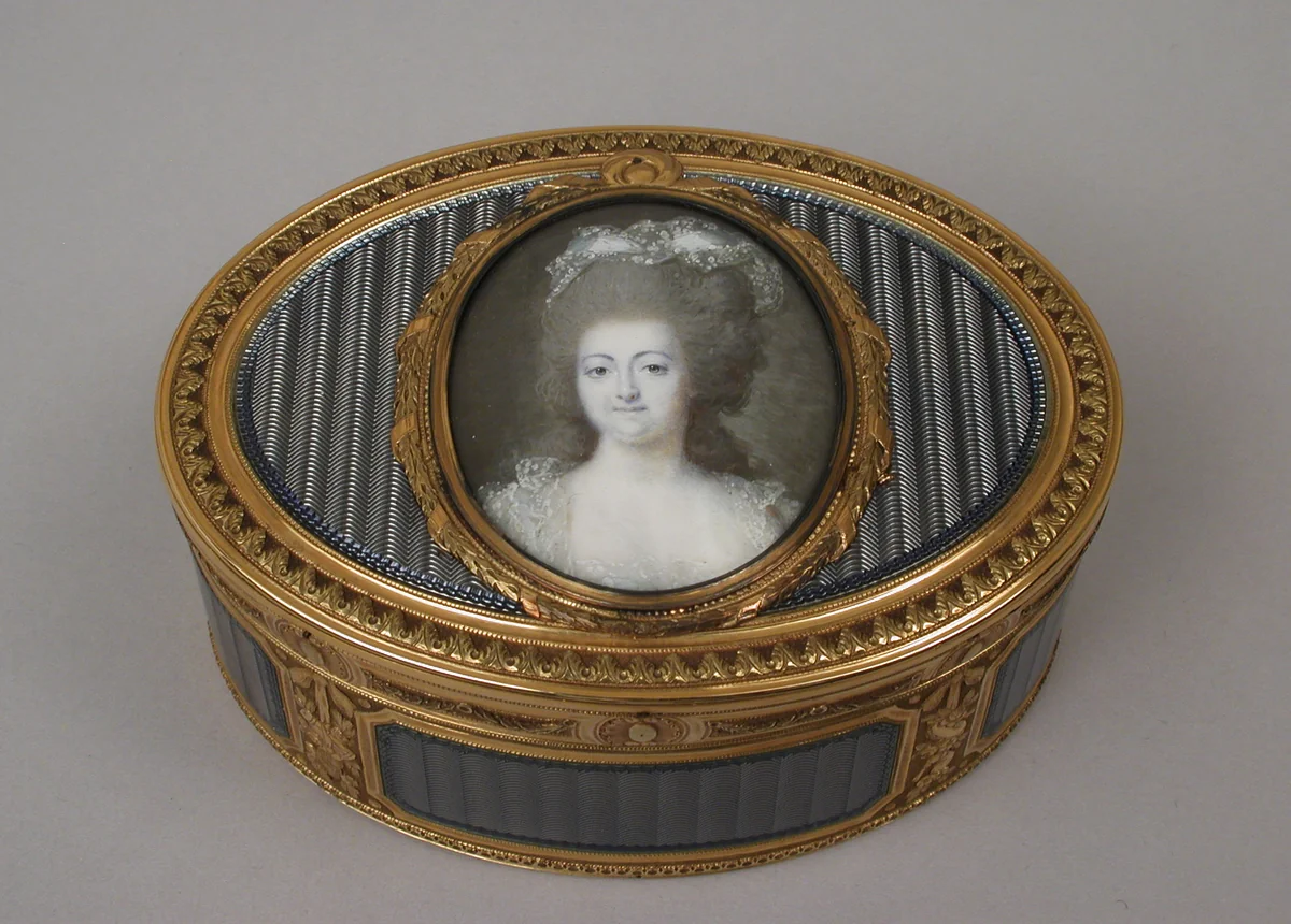 Snuffbox with portrait of a woman by Joseph Etienne Blerzy, metalwork, 1773-1780