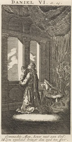Daniël geknield voor een venster wordt bespied by anonymous, print, 1712