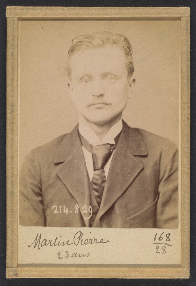 Martin. Pierre. 22 ans, né à St-Léger (Saône-et-Loire). Employé de commerce. Anarchiste. 27/2/94. by Alphonse Bertillon, photograph, 1894