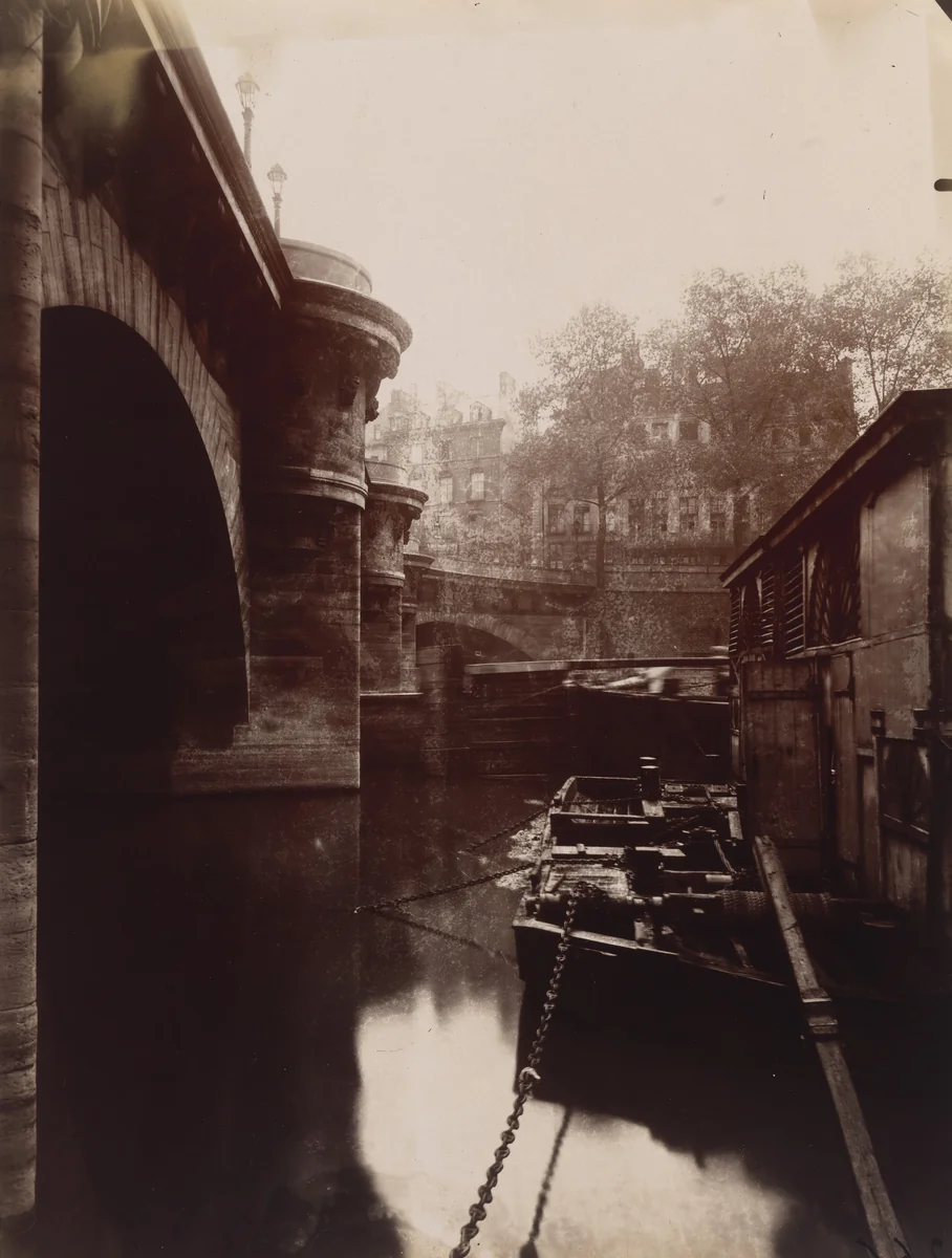 Pont Neuf by Eugène Atget, photograph, 1910