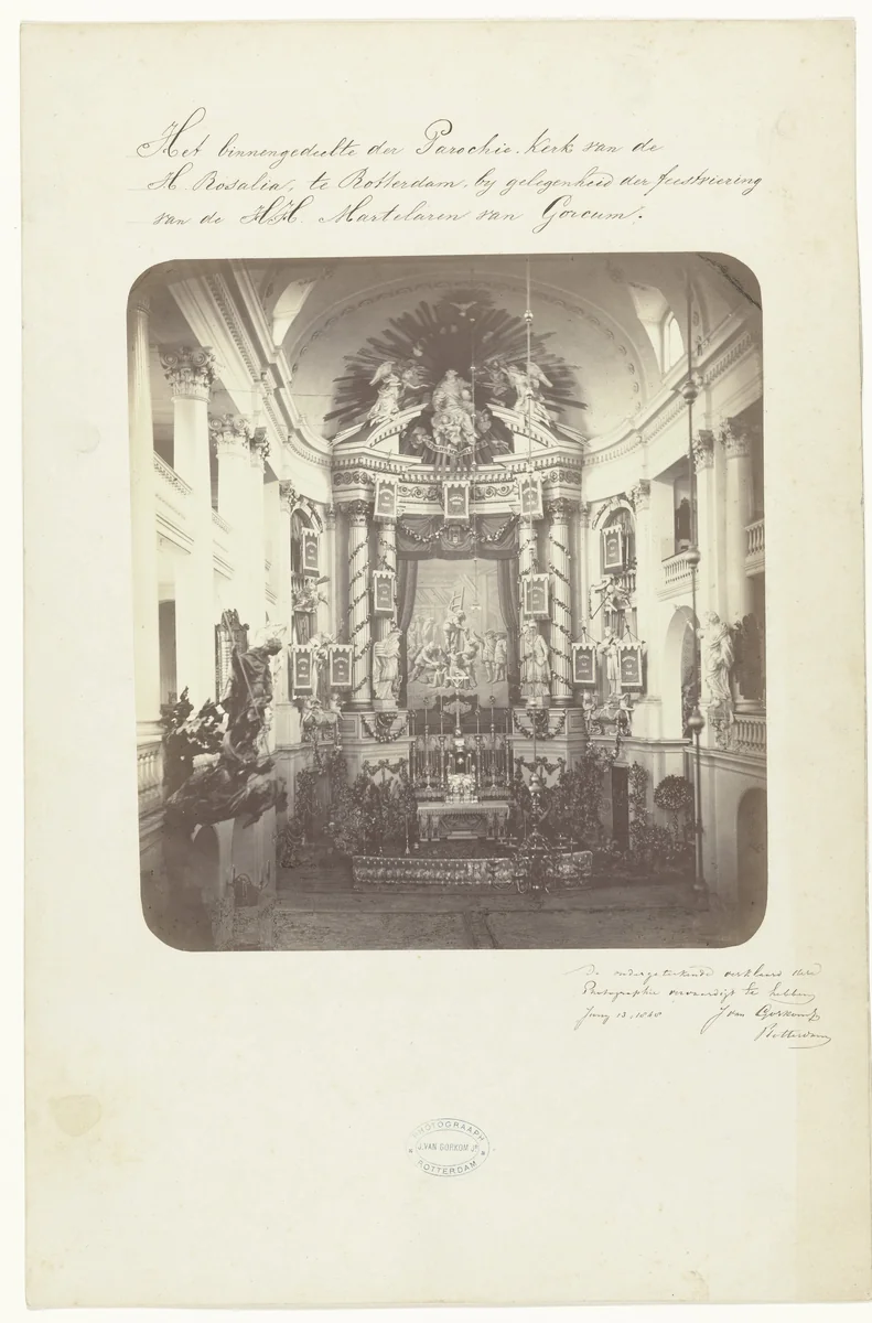 Het binnengedeelte der Parochie-kerk van de H. Rosalia te Rotterdam by Jacobus van Gorkom, photograph, 1868