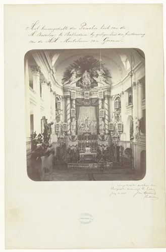 Het binnengedeelte der Parochie-kerk van de H. Rosalia te Rotterdam by Jacobus van Gorkom, photograph, 1868