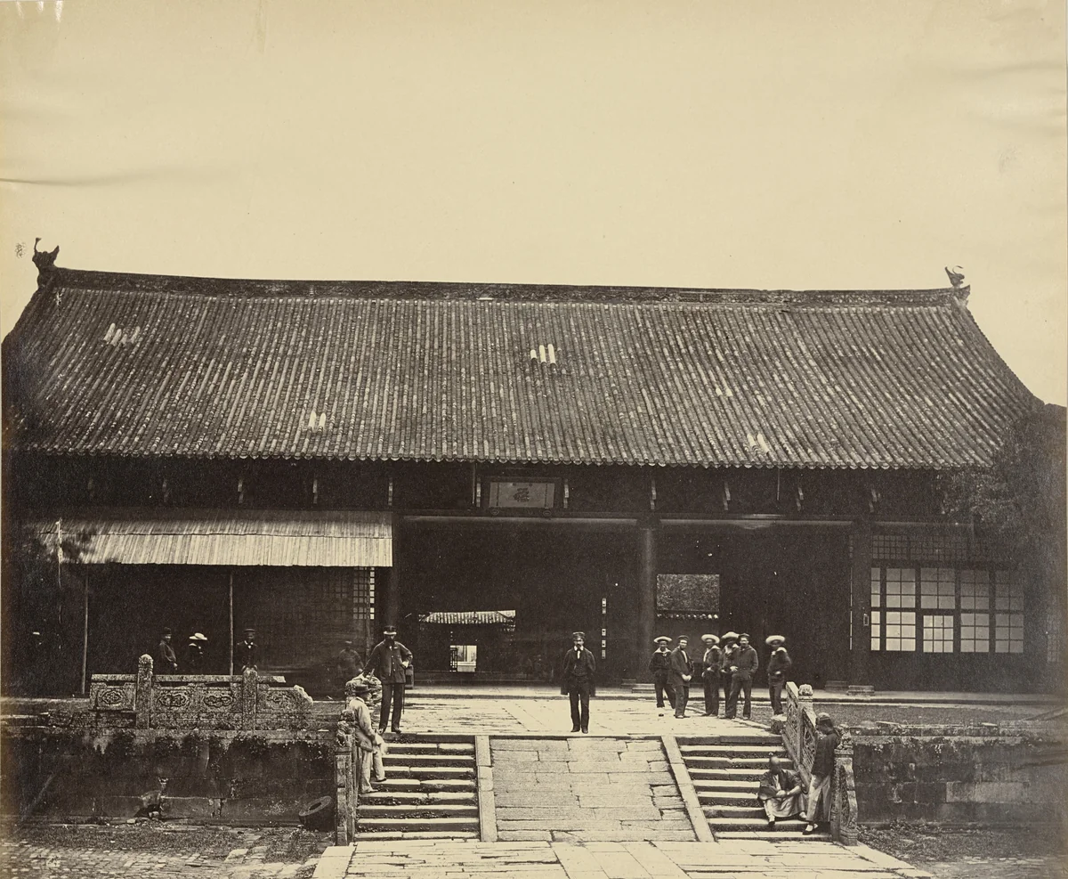 Commissioner's Yamun, Canton by Felice Beato, photograph, 1860