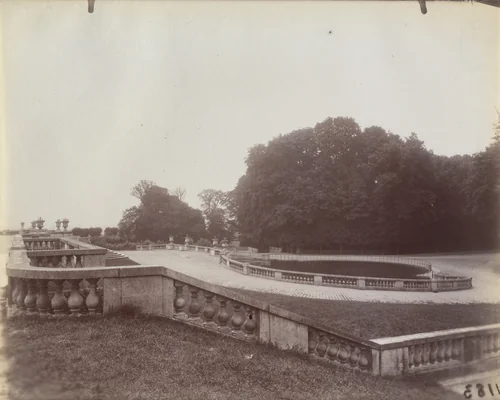 Saint-Cloud by Eugène Atget, photograph, 1923