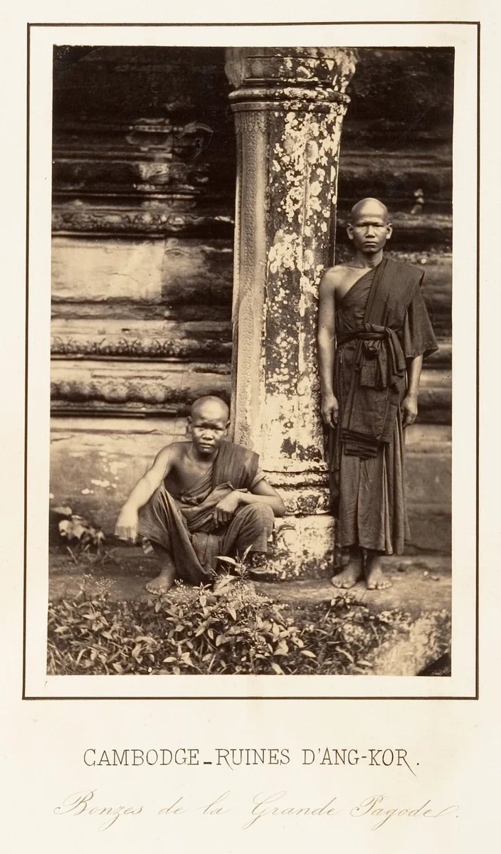 Bonzes de la Grande Pagode by Emile Gsell, photograph, 1866