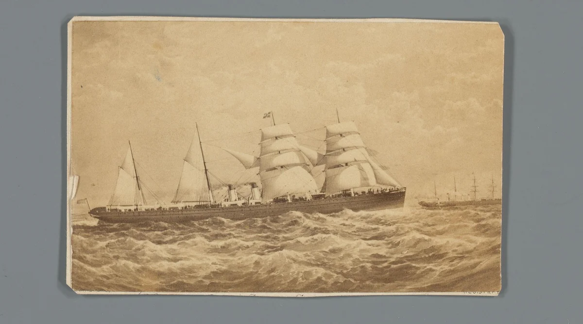 Gezicht op schip genaamd "Egypt" te water by anonymous, photograph, 1850-1915