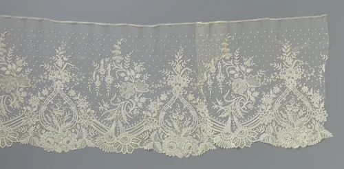 Japonstrook van applicatiekant met de peervormige medaillons by anonymous, other, 1850