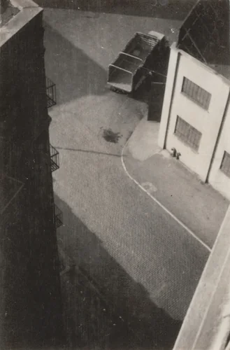 Untitled by Walker Evans, photograph, 1928