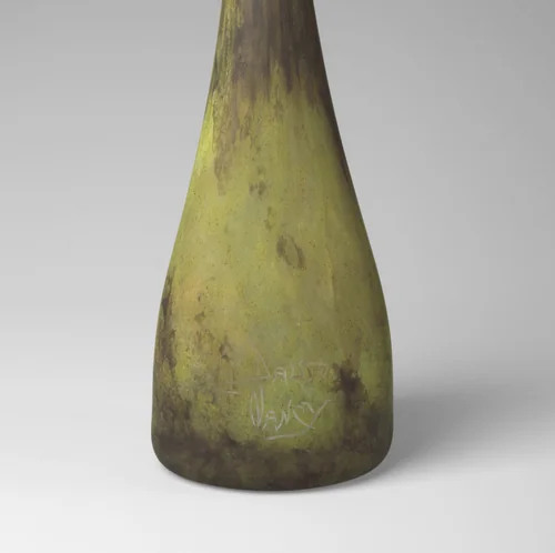 Le Parthènon Vase by Daum Frères, design, 1900