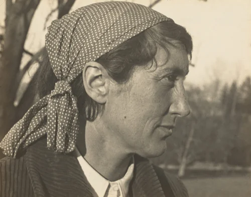 Frau Finsler by Lucia Moholy, photograph, 1926