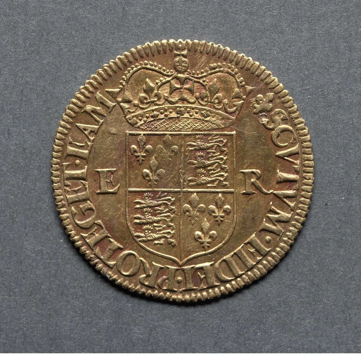 Half Pound: Crowned Shield of Arms (reverse) by Unknown, metalwork, 1558-1560