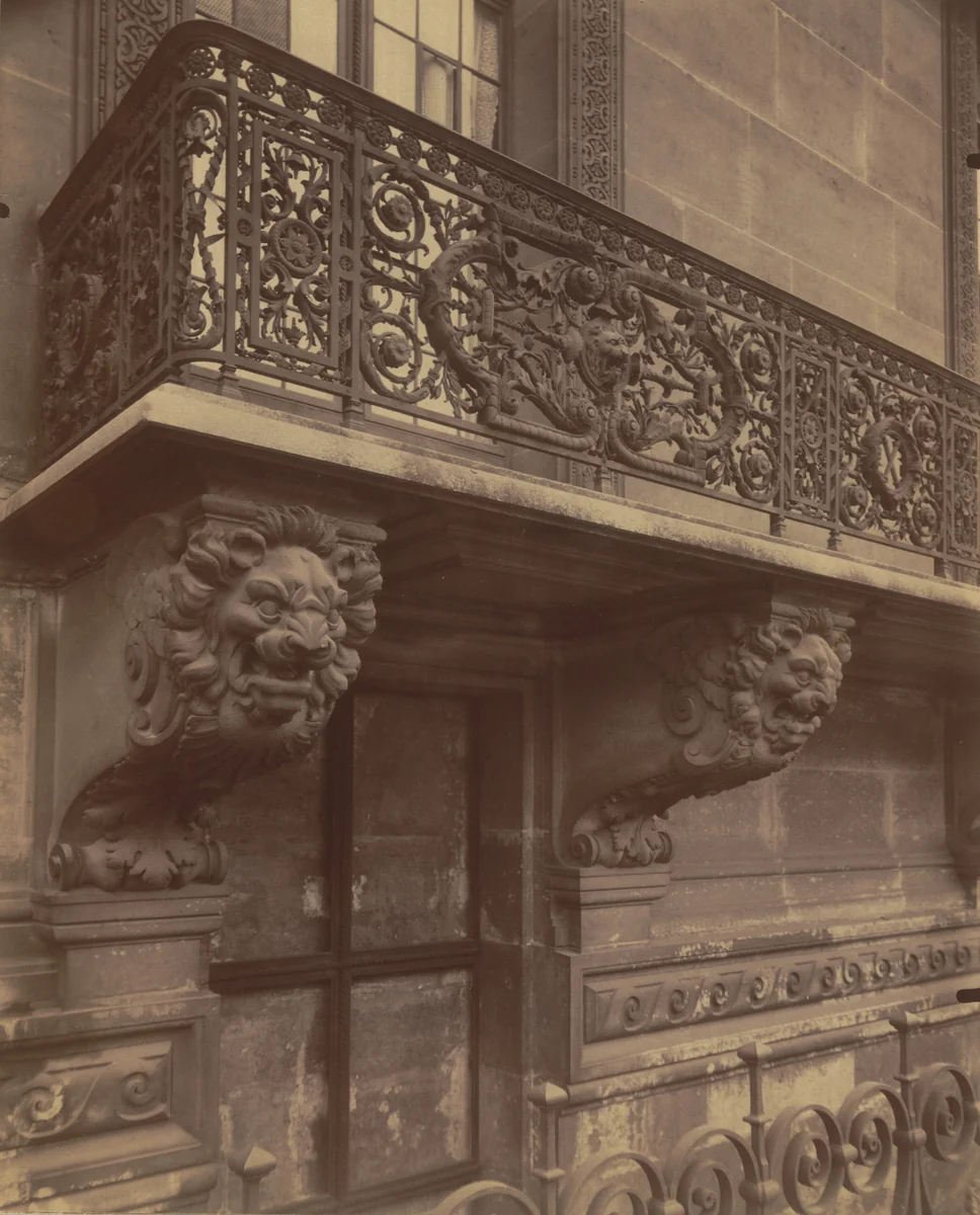 Balcon du Louvre by Eugène Atget, photograph, 1905