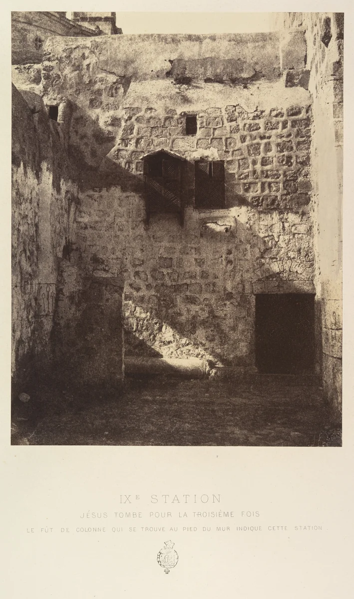 IXe Station. Jésus tombe pour la troisième fois. Le fut de colonne qui se trouve au pied du mur indique cette station. by Louis de Clercq, photograph, 1860
