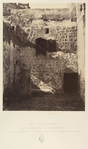 IXe Station. Jésus tombe pour la troisième fois. Le fut de colonne qui se trouve au pied du mur indique cette station. by Louis de Clercq, photograph, 1860