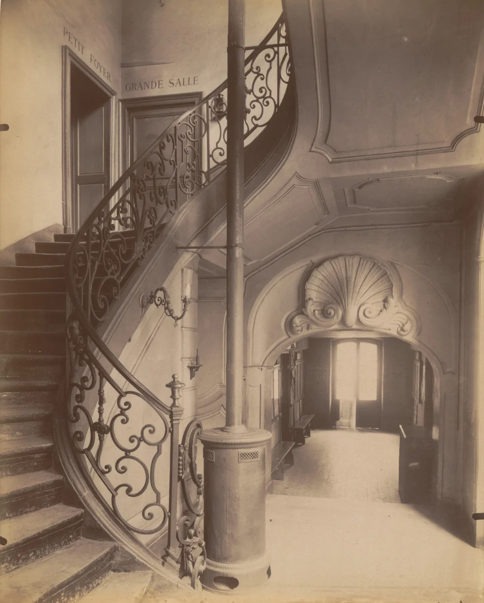 Ancien Monastere des Bénédictins anglais. 269 rue Saint-Jacques by Eugène Atget, photograph, 1905