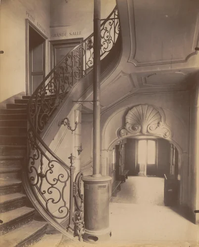 Ancien Monastere des Bénédictins anglais. 269 rue Saint-Jacques by Eugène Atget, photograph, 1905