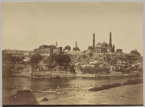 The Muchee Bhawan Fort and the Gomti River Taken from the Stone Bridge by Felice A. Beato, photograph, 1858