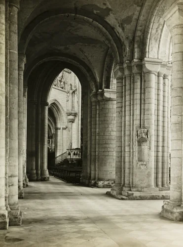 Ely Cathedral: North Aisle to East by Frederick Evans, photograph, 1891