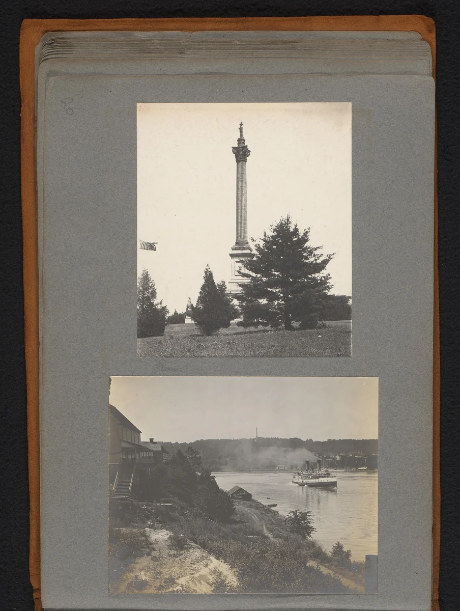 Gezicht op Brock's monument en een varende stoomboot bij de Niagarawatervallen by Jan van der Mey, book, 1902