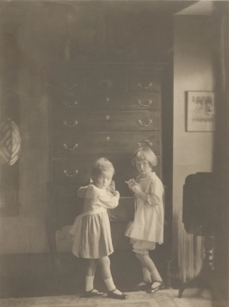 Jane and Mary Elizabeth Wilson by Clarence H. White, photograph, 1919