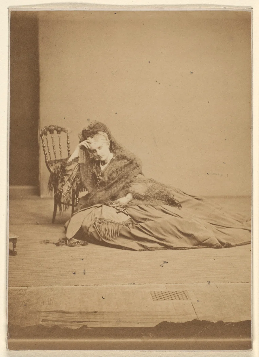 Le Chapelet by Pierre-Louis Pierson, photograph, 1860-1869