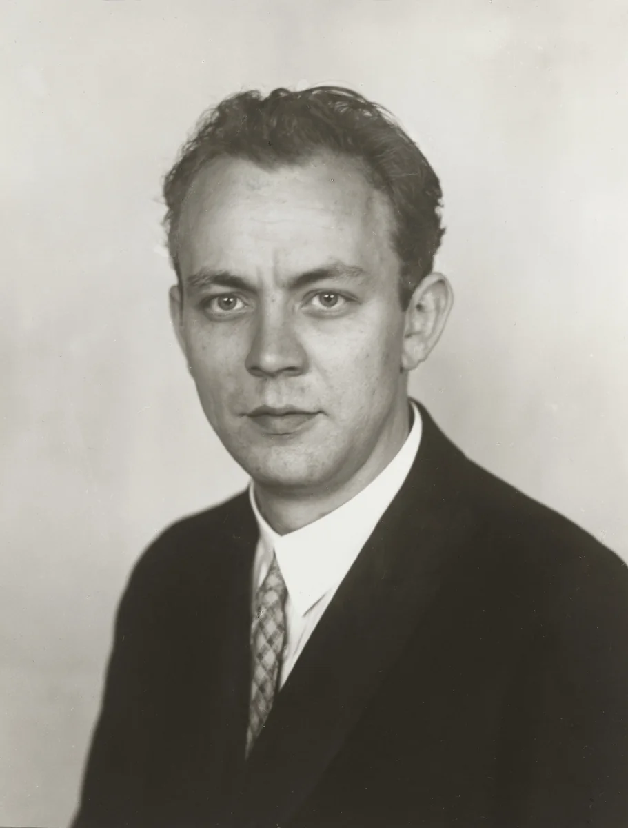 Baritone [Heinrich Rehkämper] by August Sander, photograph, 1925