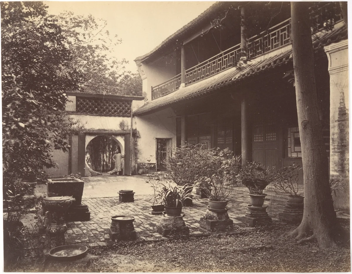 Mandarin Dwelling by John Thomson, photograph, 1869