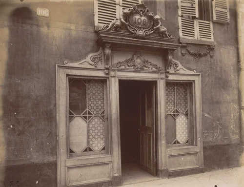 106 avenue de Suffren by Eugène Atget, photograph, 1910