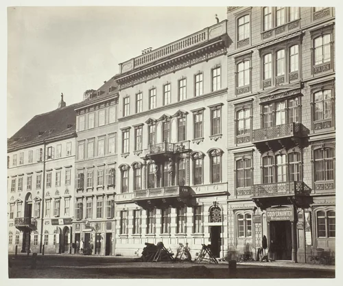 Jägerzeile No. 39, Wohnhaus des Herrn Stef. Mayerhofer by Artist Unknown, photograph, 1860-1869