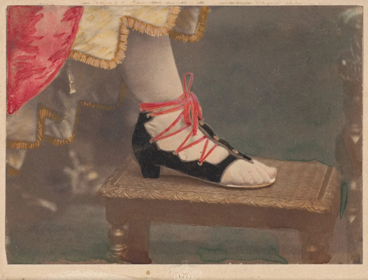 Les Cothurnes by Pierre-Louis Pierson, photograph, 1861-1867