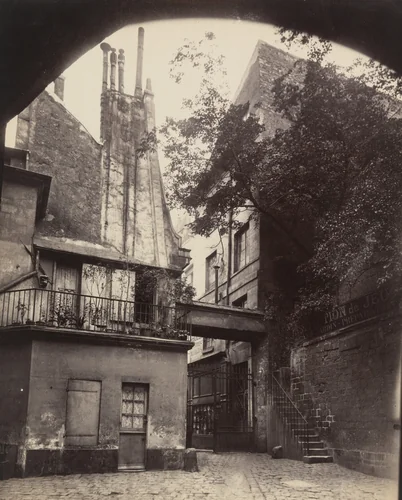 Cour de Rouen, by Eugène Atget, photograph, 1898