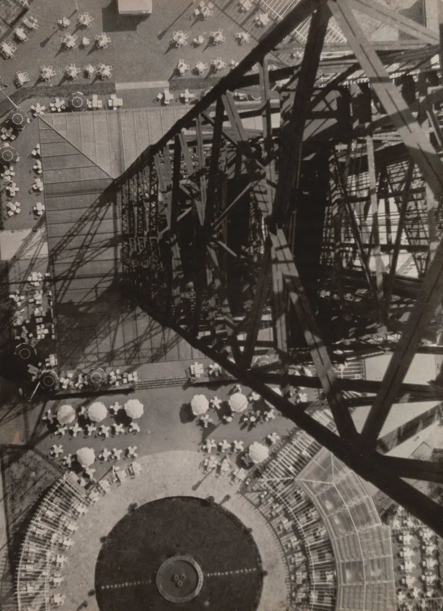 Berlin, Radio Tower by László Moholy-Nagy, photograph, 1928