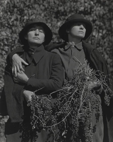 Georgia O'Keeffe and Rebecca Strand by Alfred Stieglitz, photograph, 1922-1923