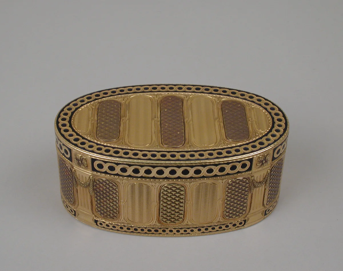 Snuffbox by Philippe-Emanuel Garbe, metalwork, 1762-1763