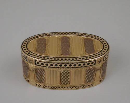 Snuffbox by Philippe-Emanuel Garbe, metalwork, 1762-1763