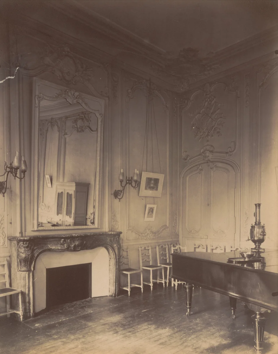 Ancien Monastere des Bénédictins anglais. 269 rue Saint-Jacques by Eugène Atget, photograph, 1905