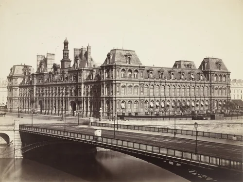 Hôtel De Ville, Paris by Louis-Auguste Bisson, Auguste-Rosalie Bisson, photograph, 1855
