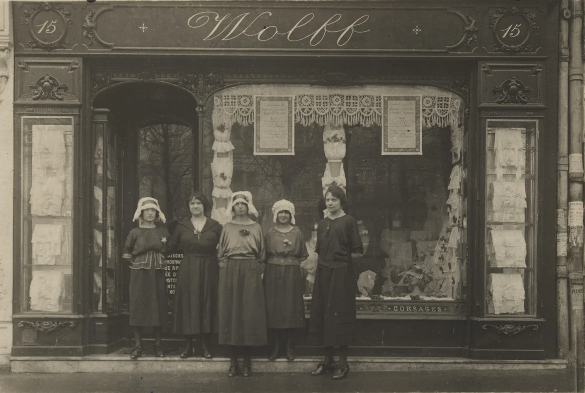 Wolf, Articles pour dentelle, Paris by Unidentified Photographer, photograph, 1910