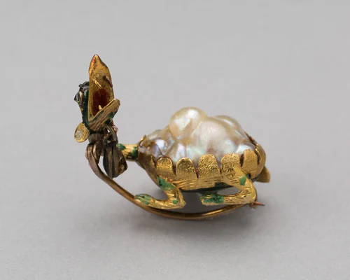 Baroque Pearl Mounted as a Grotesque Beast by European, metalwork, 1600-1725