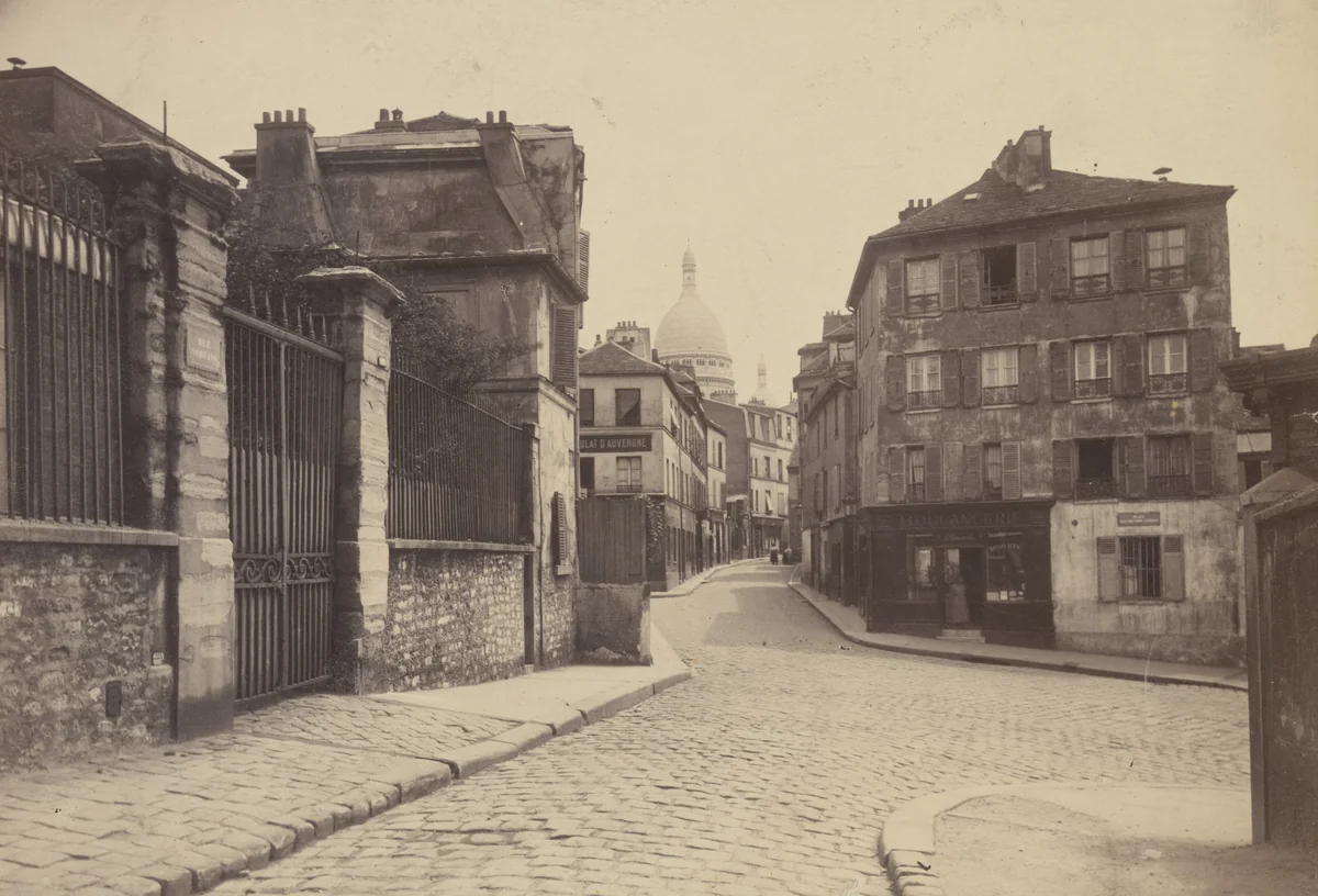 Rue Norvins by Eugène Atget, photograph, 1922