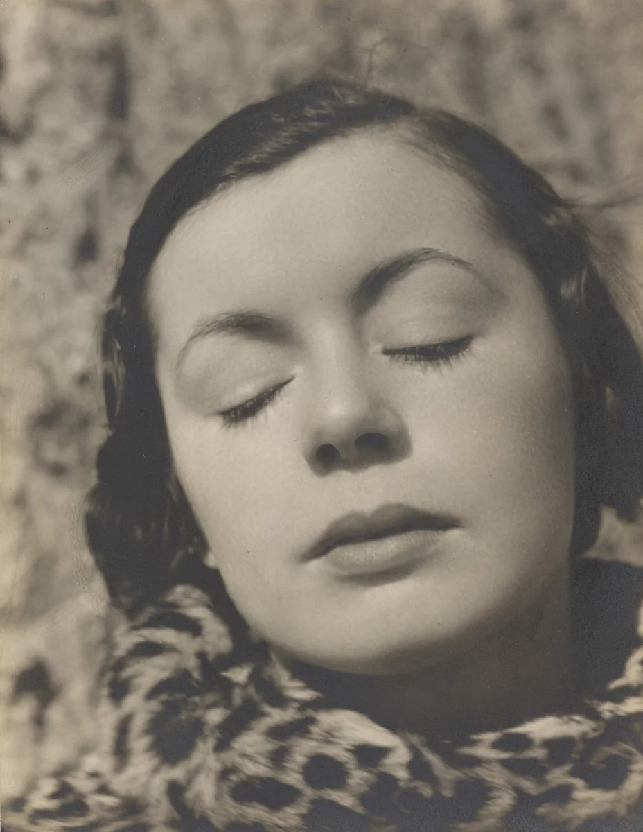 Buffie Johnson, Painter by Margrethe Mather, photograph, 1933