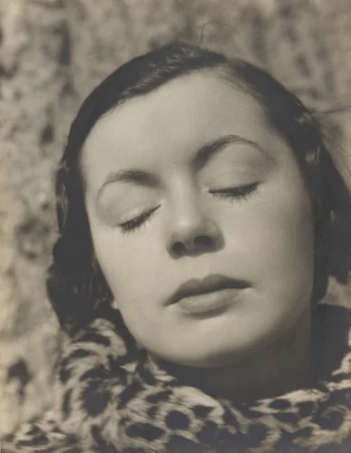 Buffie Johnson, Painter by Margrethe Mather, photograph, 1933