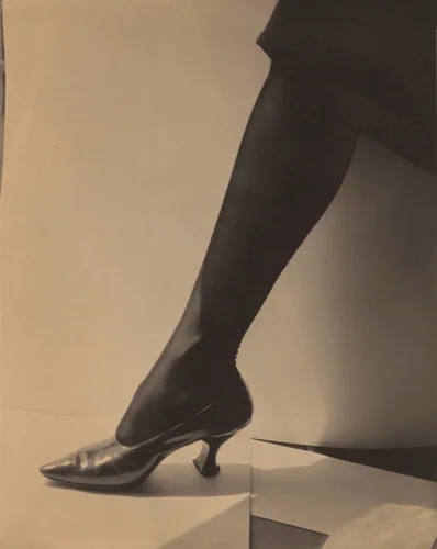 Dorothy True by Alfred Stieglitz, photograph, 1919