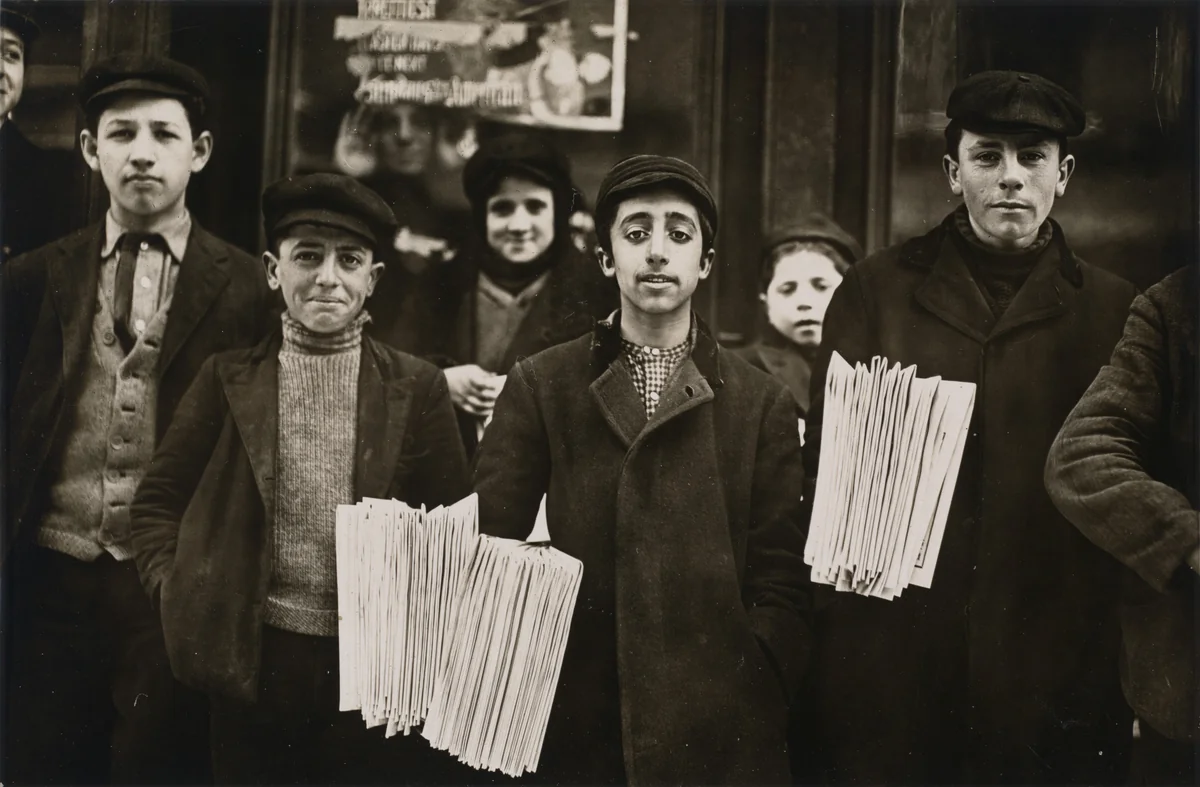 Hartford Newsboys by Lewis Wickes Hine, photograph, 1909