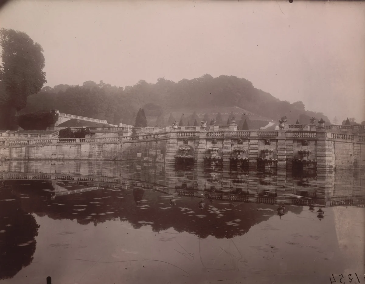 Saint-Cloud by Eugène Atget, photograph, 1924